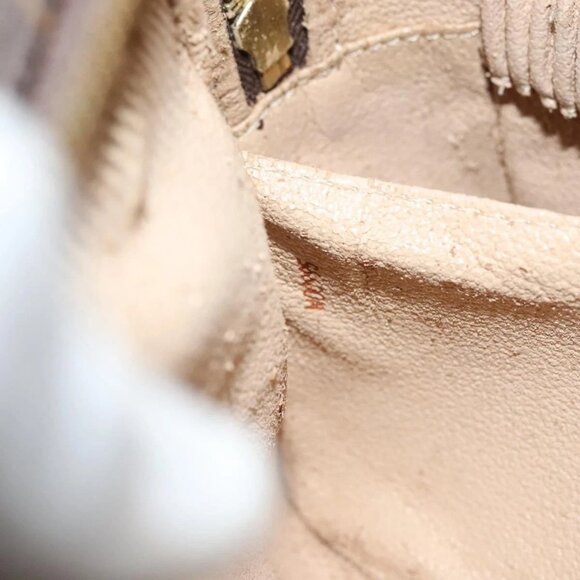 LOUIS VUITTON Monogram Trousse Toilette 28 Clutch Bag M47522 LV Auth 130053 - Picture 12 of 16